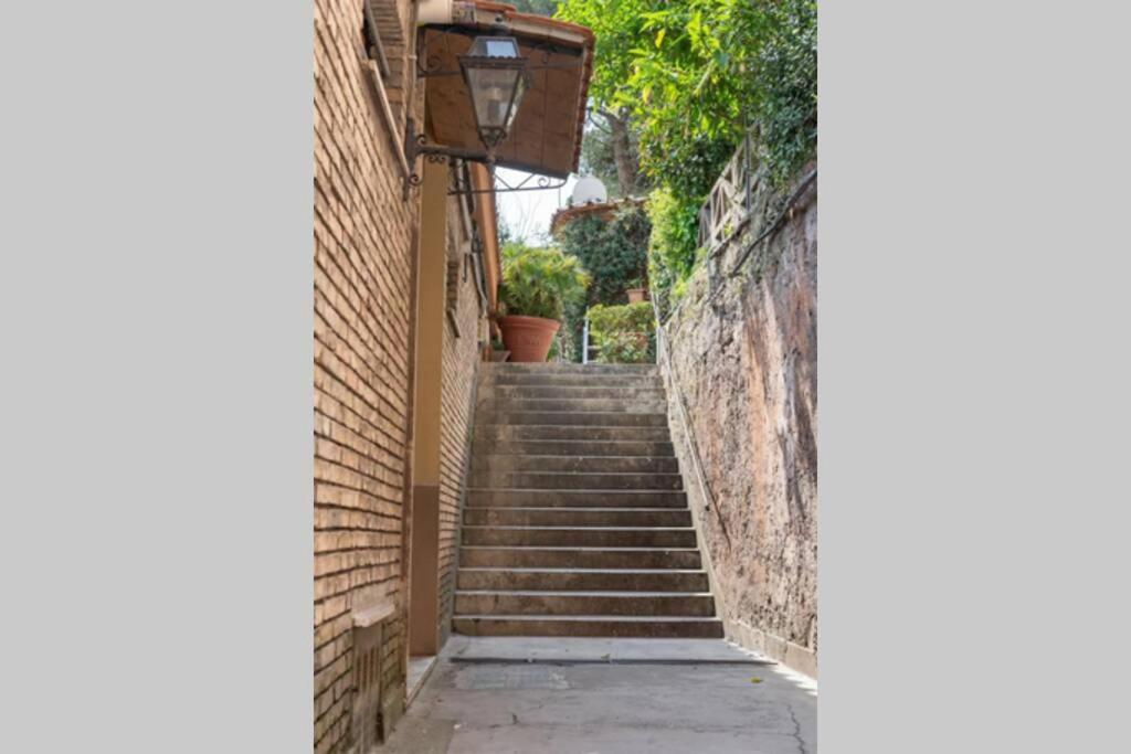Elegante Open Space Con Vasca Idromassaggio A Trastevere Bagian luar foto