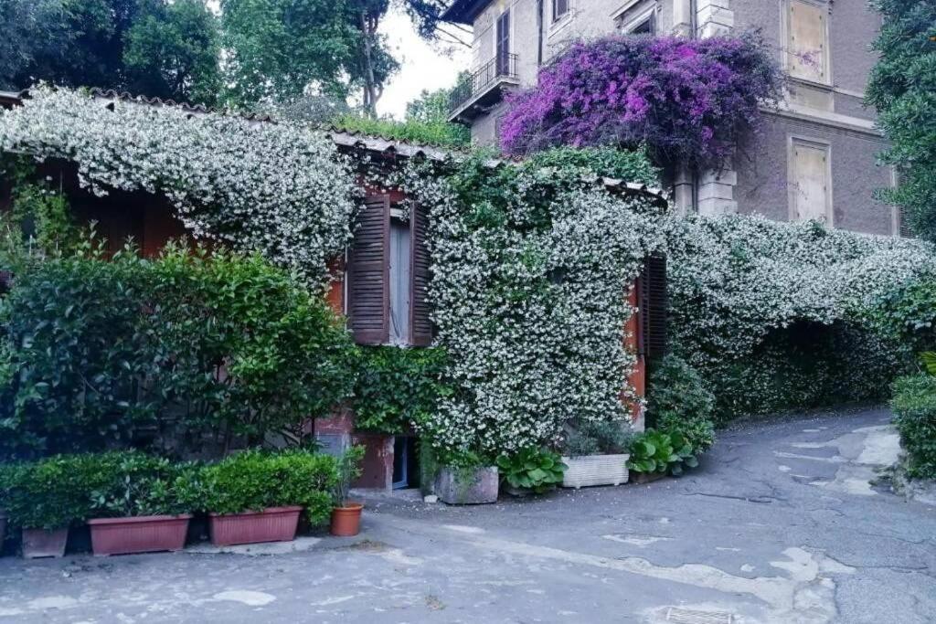 Elegante Open Space Con Vasca Idromassaggio A Trastevere Bagian luar foto