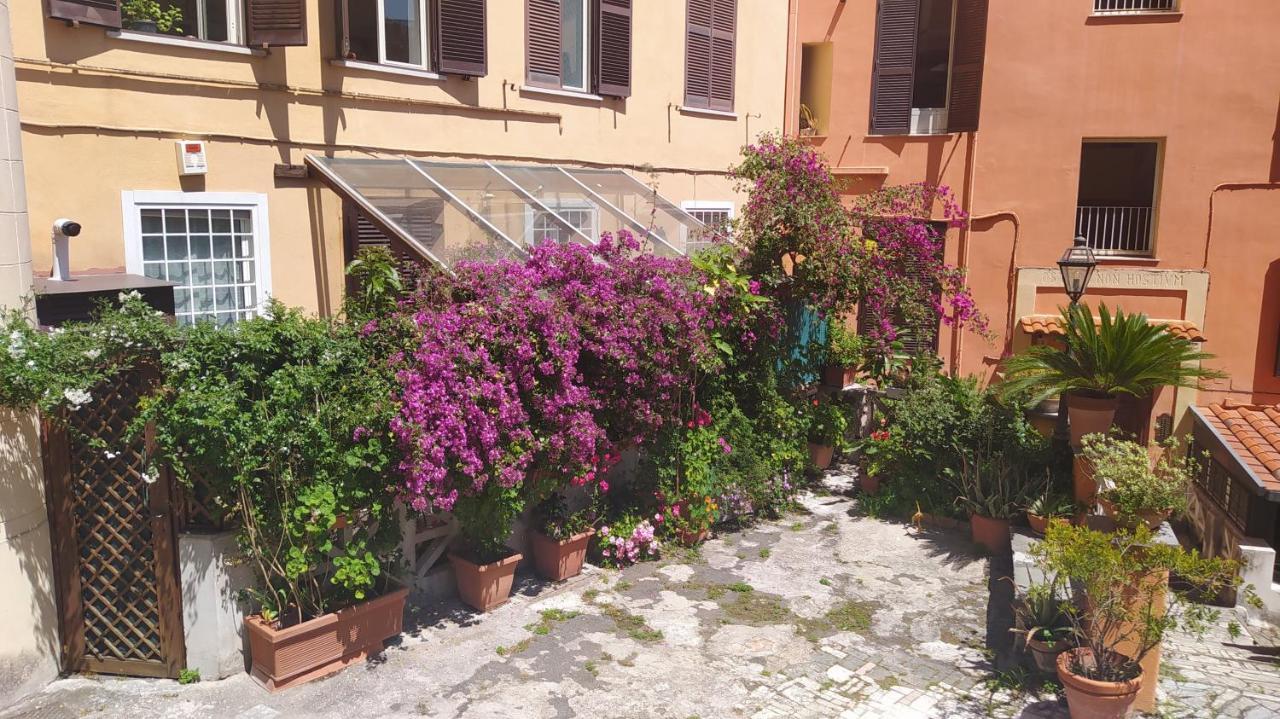 Elegante Open Space Con Vasca Idromassaggio A Trastevere Bagian luar foto